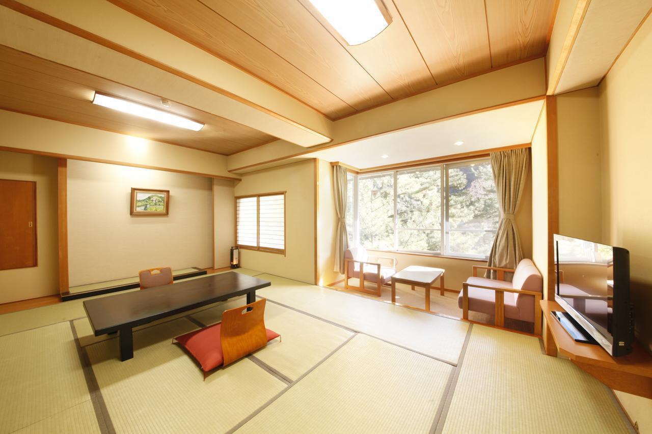 Shimobe Hotel Minobu Εξωτερικό φωτογραφία